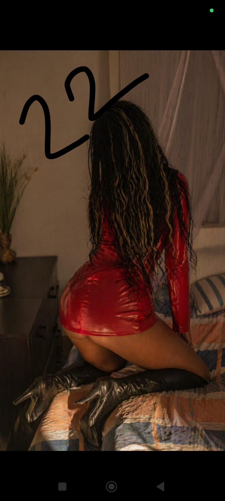 בפתח תקווה מסאזיסטית מקסימה