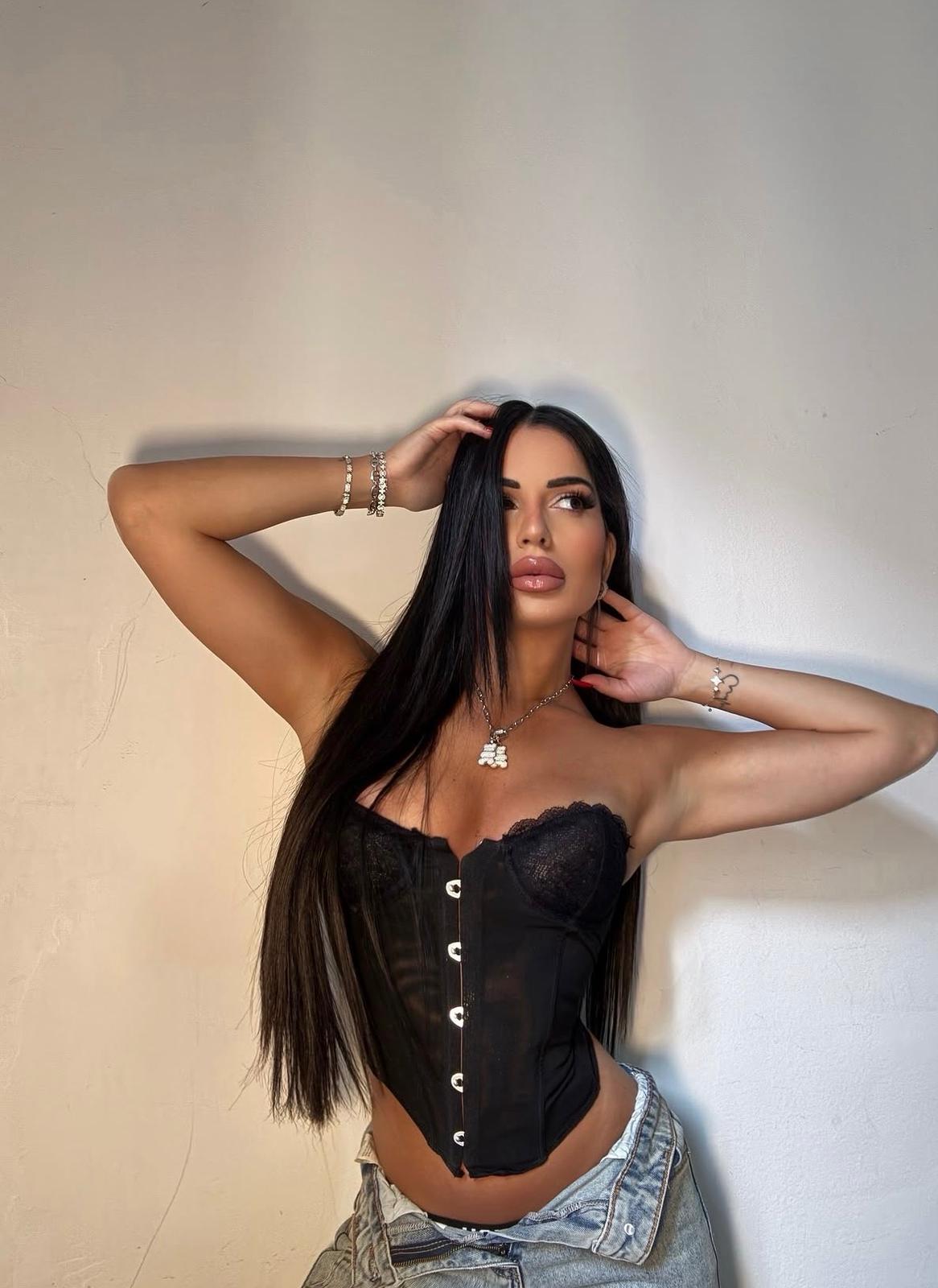 תיירת מספרד בת 27 סקסית בחיפה